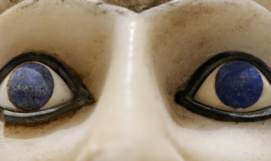 Why Did This Ancient Sumerian Statue Have Blue Eyes?